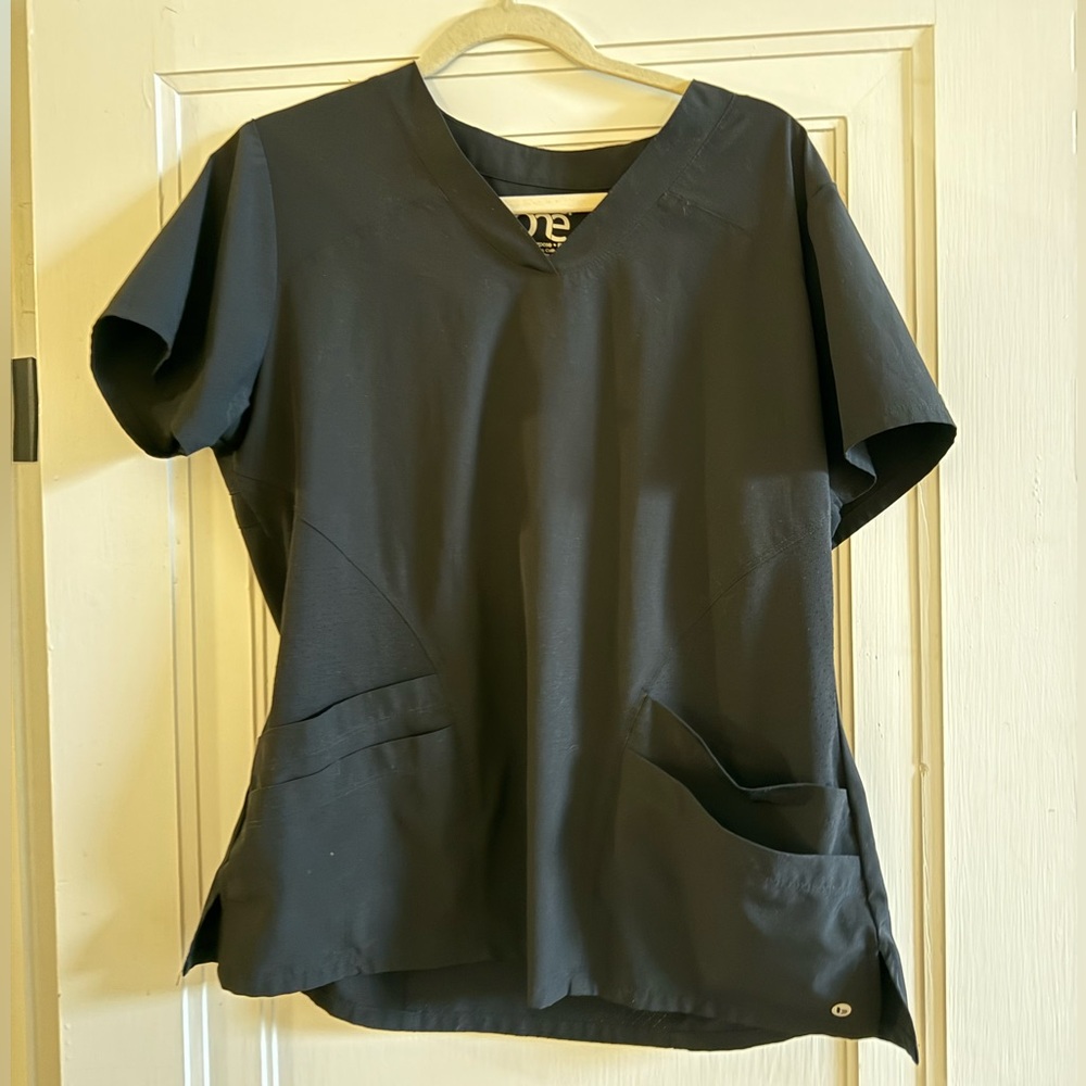 Barco One Scrub Top